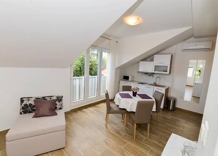 Arta Lägenhet Zadar